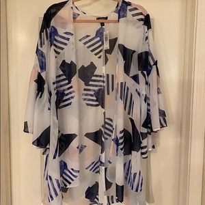 Torrid geometric Kimono NWT